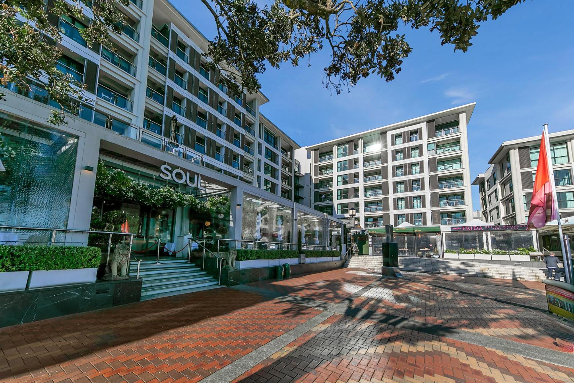 Exquisite Sun Soaked Corner Apartment Auckland Exterior foto