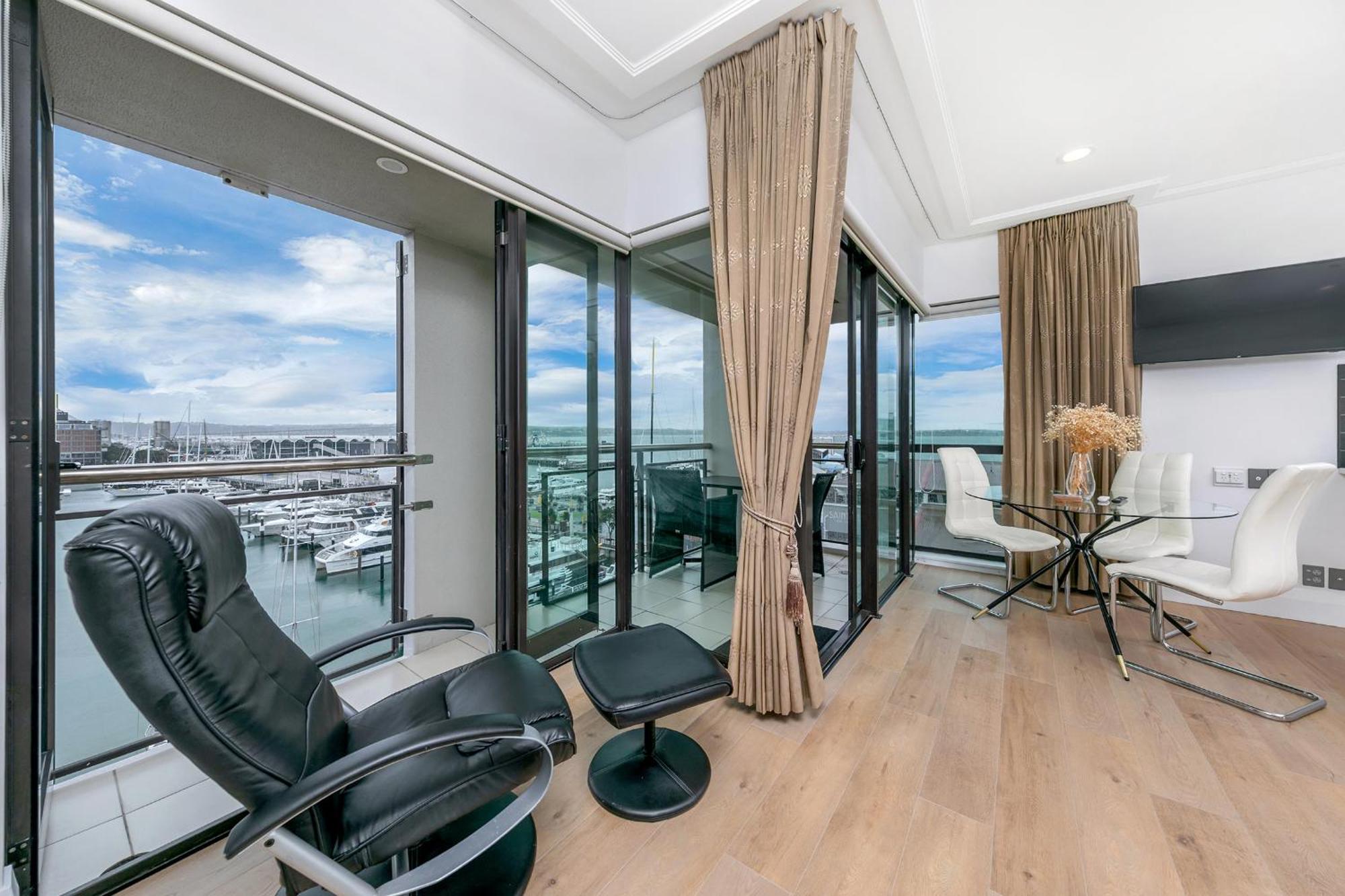 Exquisite Sun Soaked Corner Apartment Auckland Exterior foto